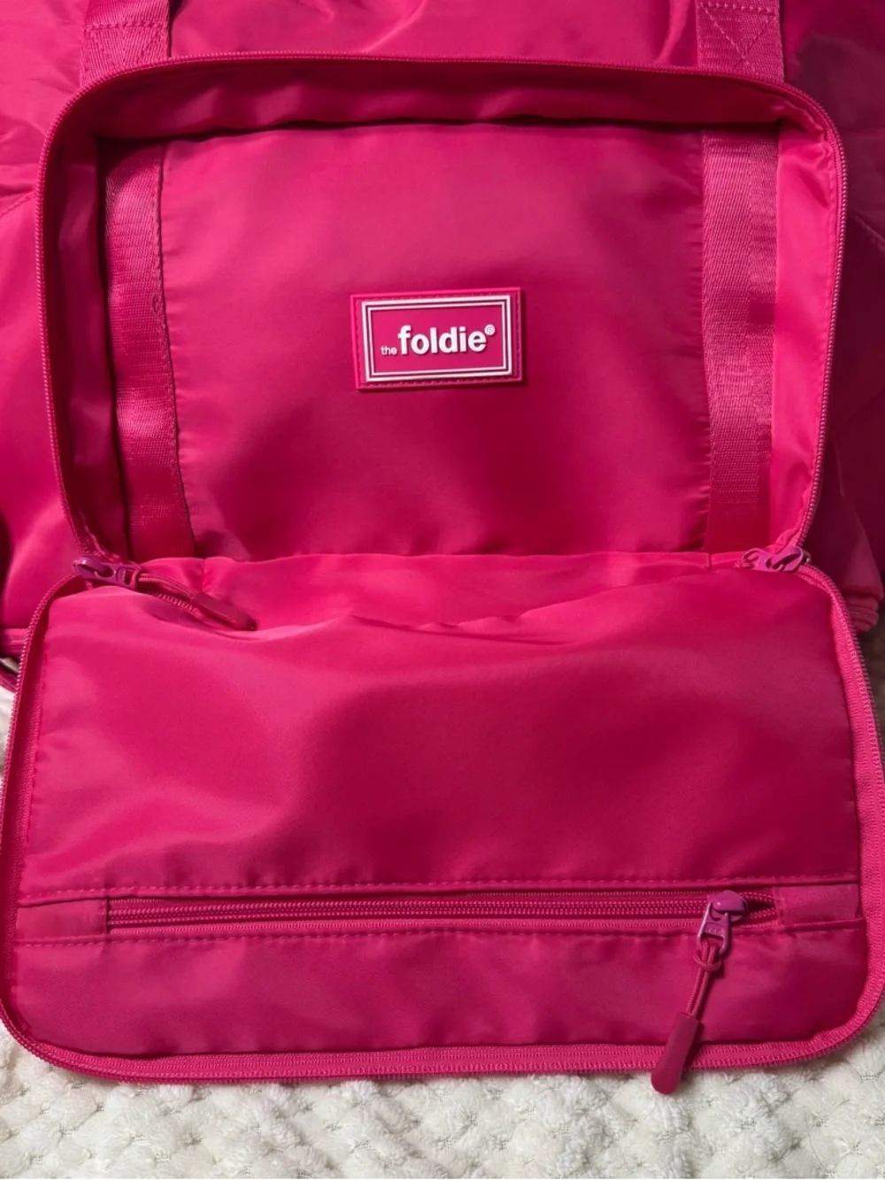 The Foldie Travel Bag - Picture 7 of 10